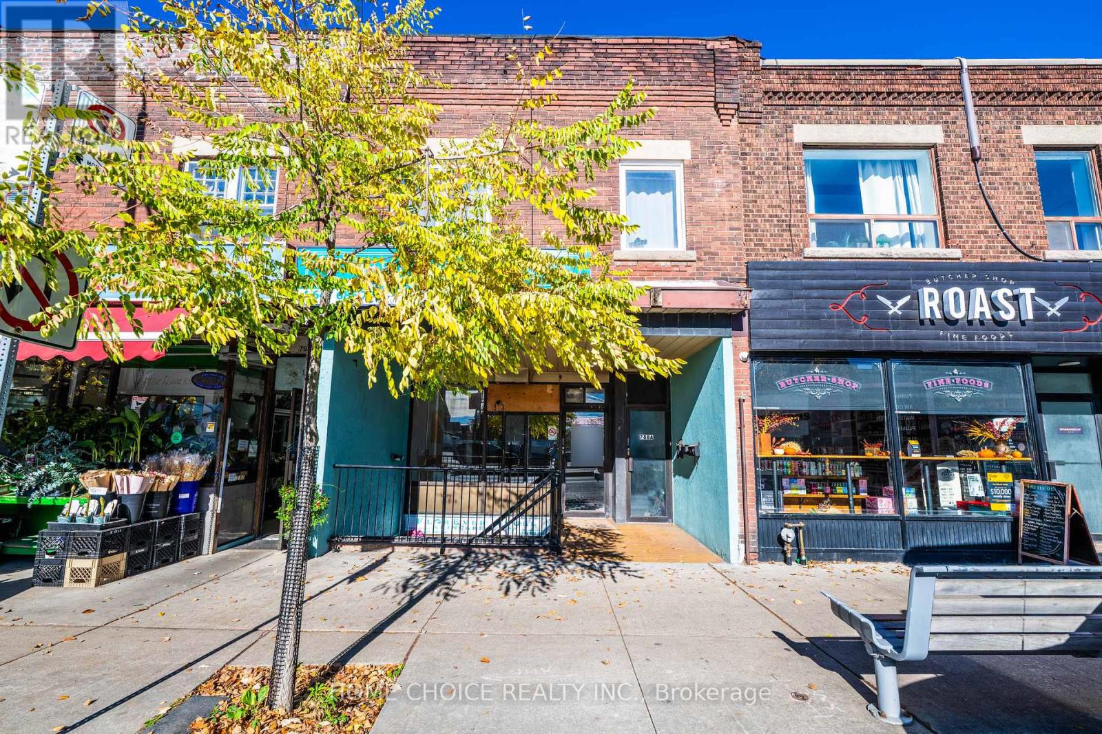 788 St.clair Avenue W, Toronto, Ontario  M6C 1B6 - Photo 2 - C12517218