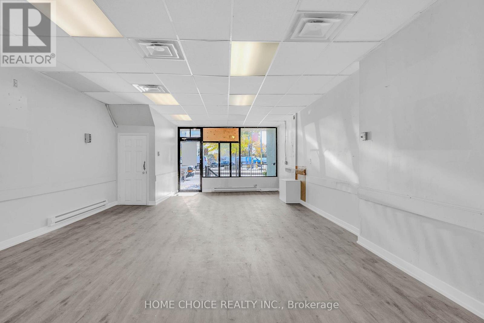 788 St.clair Avenue W, Toronto, Ontario  M6C 1B6 - Photo 7 - C12517218