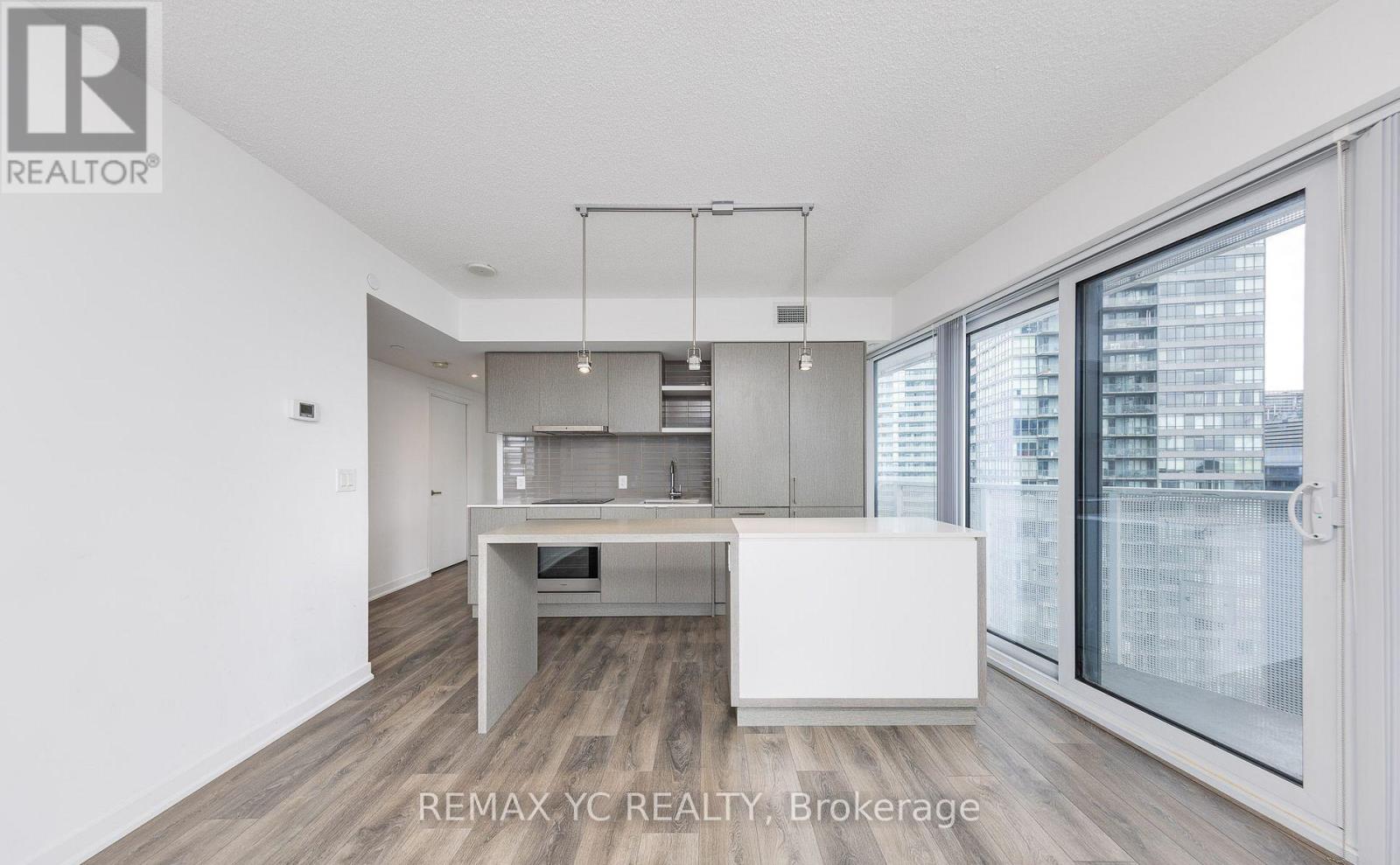 3504 - 100 Harbour Street, Toronto, Ontario  M5J 0B5 - Photo 15 - C12517222