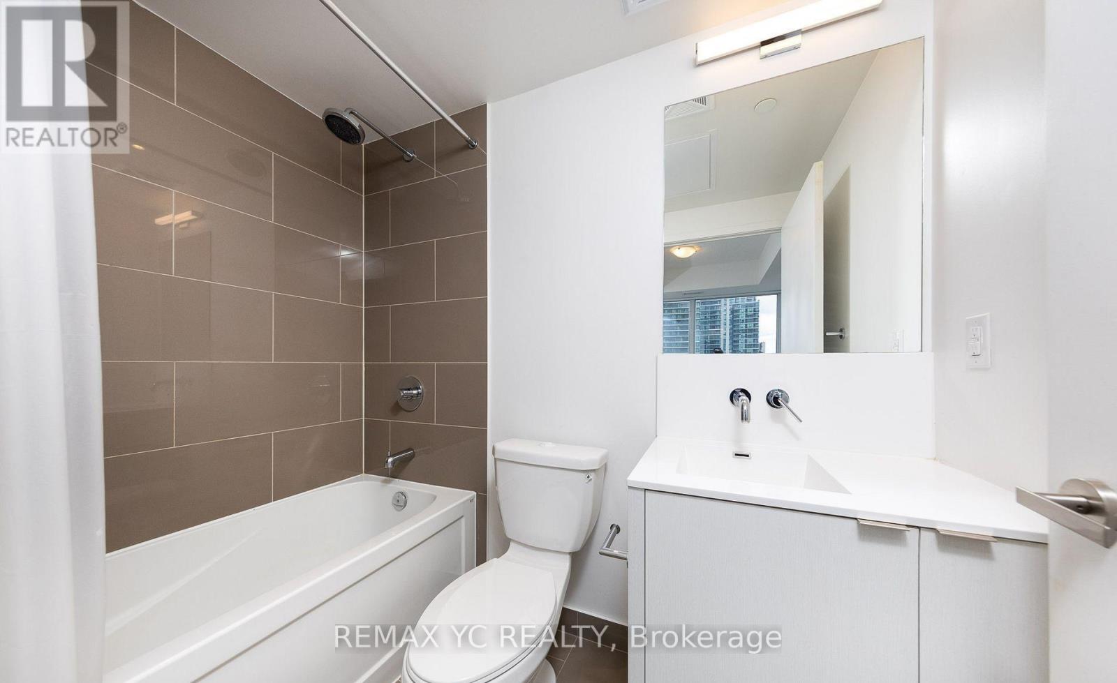 3504 - 100 Harbour Street, Toronto, Ontario  M5J 0B5 - Photo 20 - C12517222