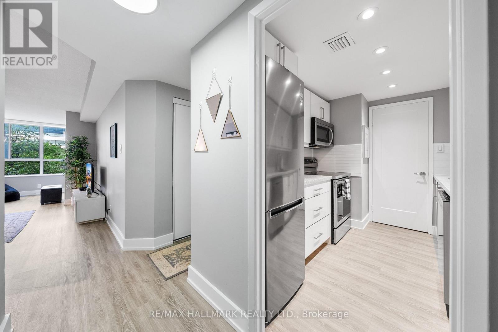 419 - 711 Bay Street, Toronto, Ontario  M5G 2J8 - Photo 13 - C12517260