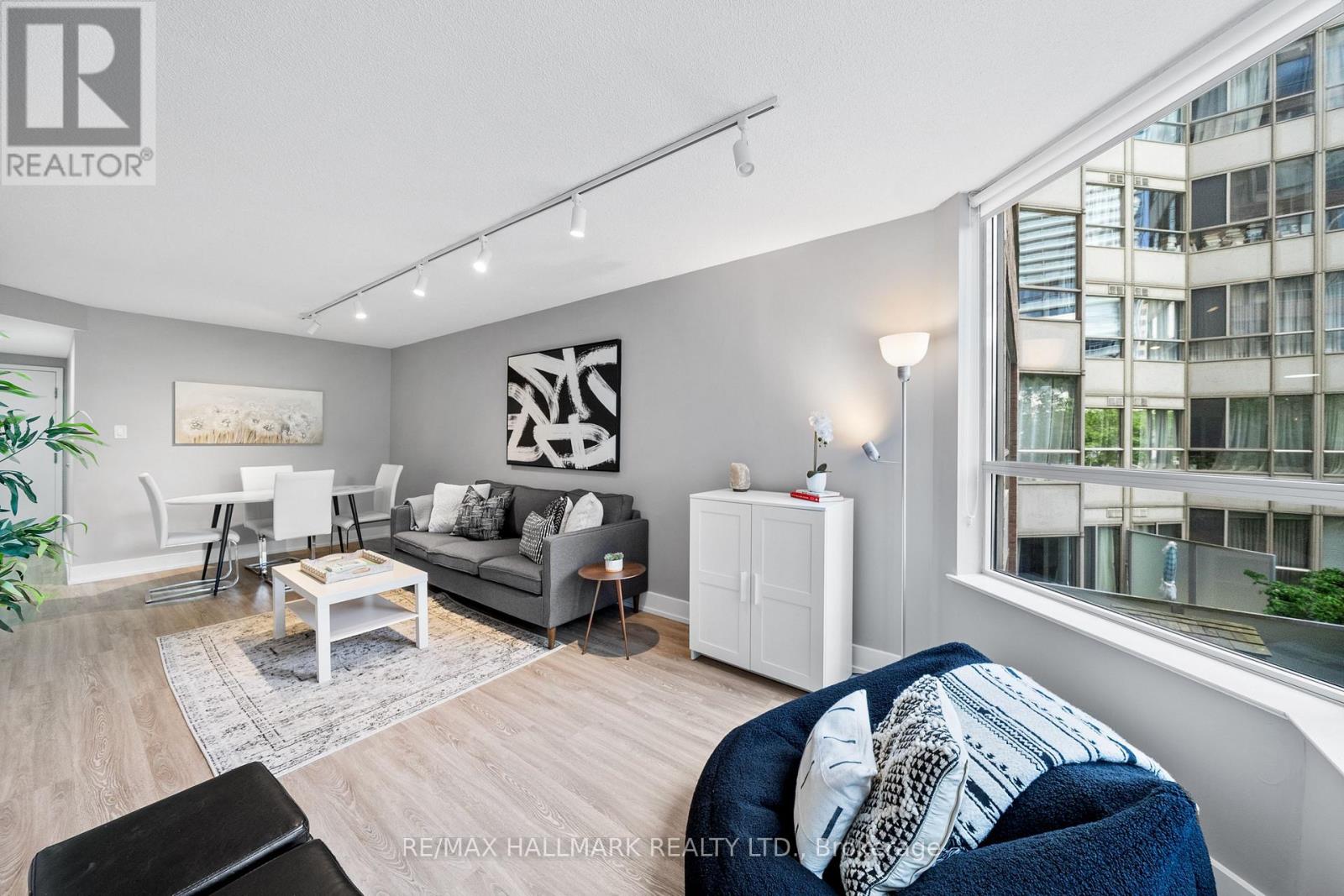 419 - 711 Bay Street, Toronto, Ontario  M5G 2J8 - Photo 6 - C12517260