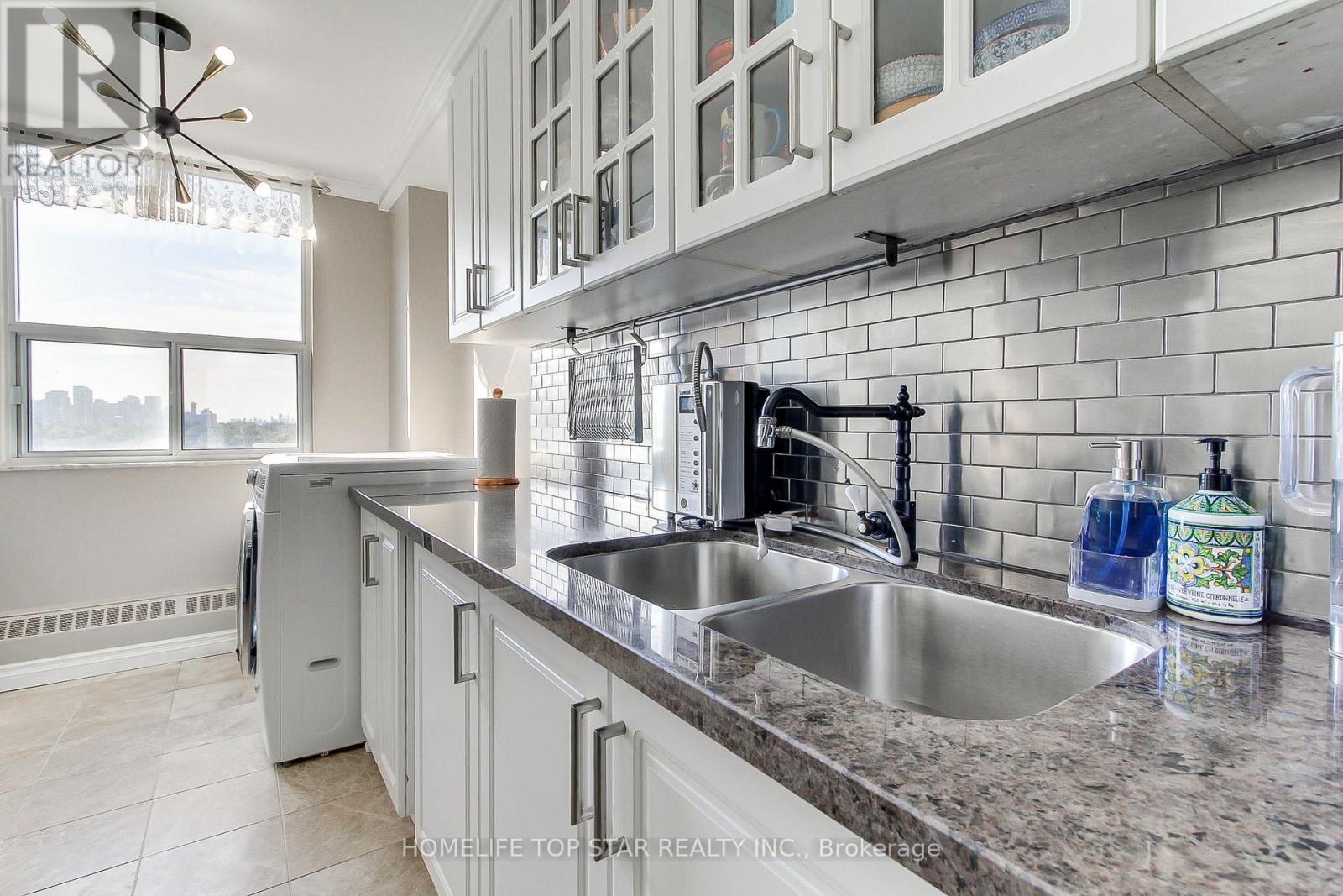 703 - 175 Hilda Avenue, Toronto, Ontario  M2M 1V8 - Photo 17 - C12517294