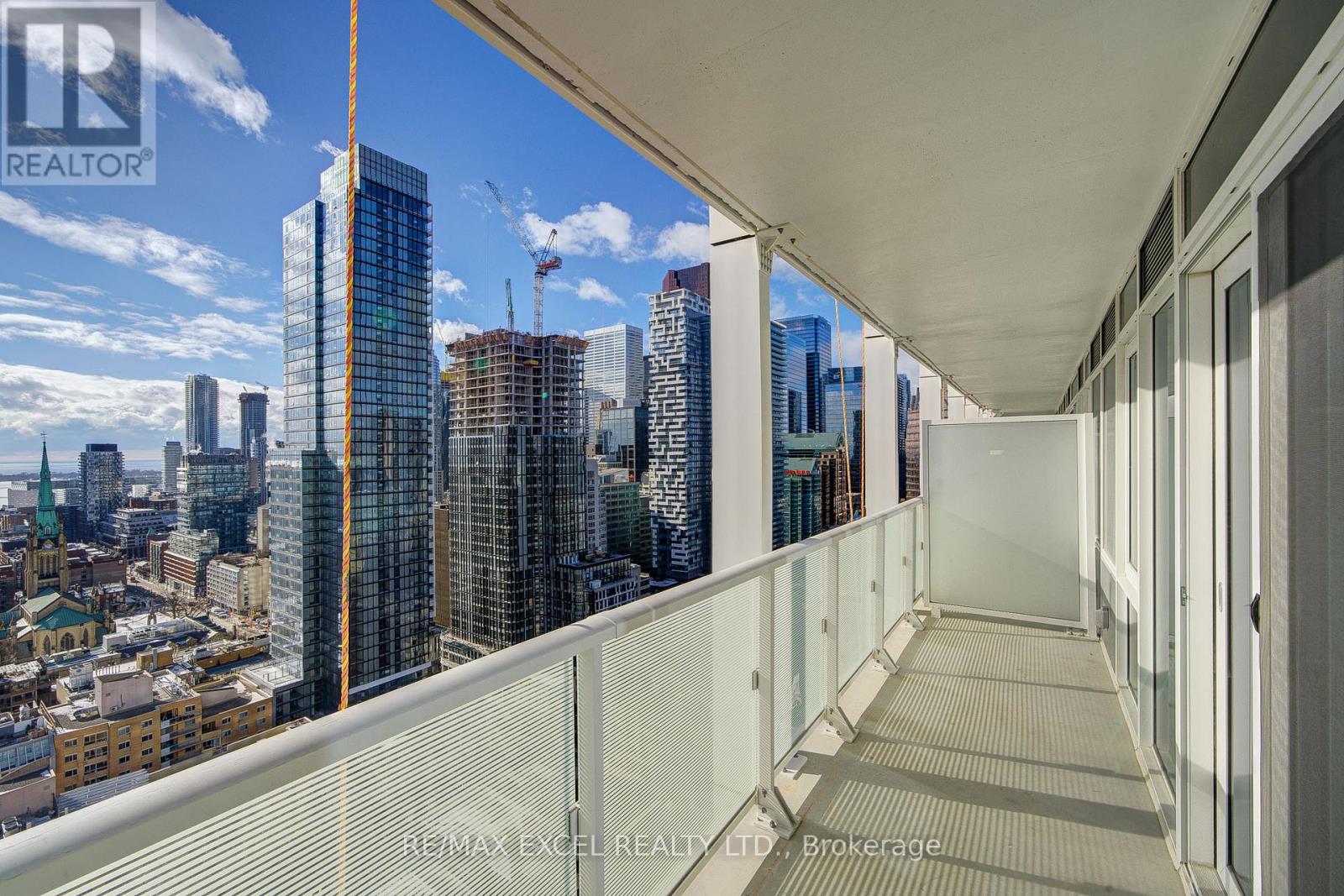 2707 - 88 Queen Street E, Toronto, Ontario  M5C 0B6 - Photo 36 - C12517304