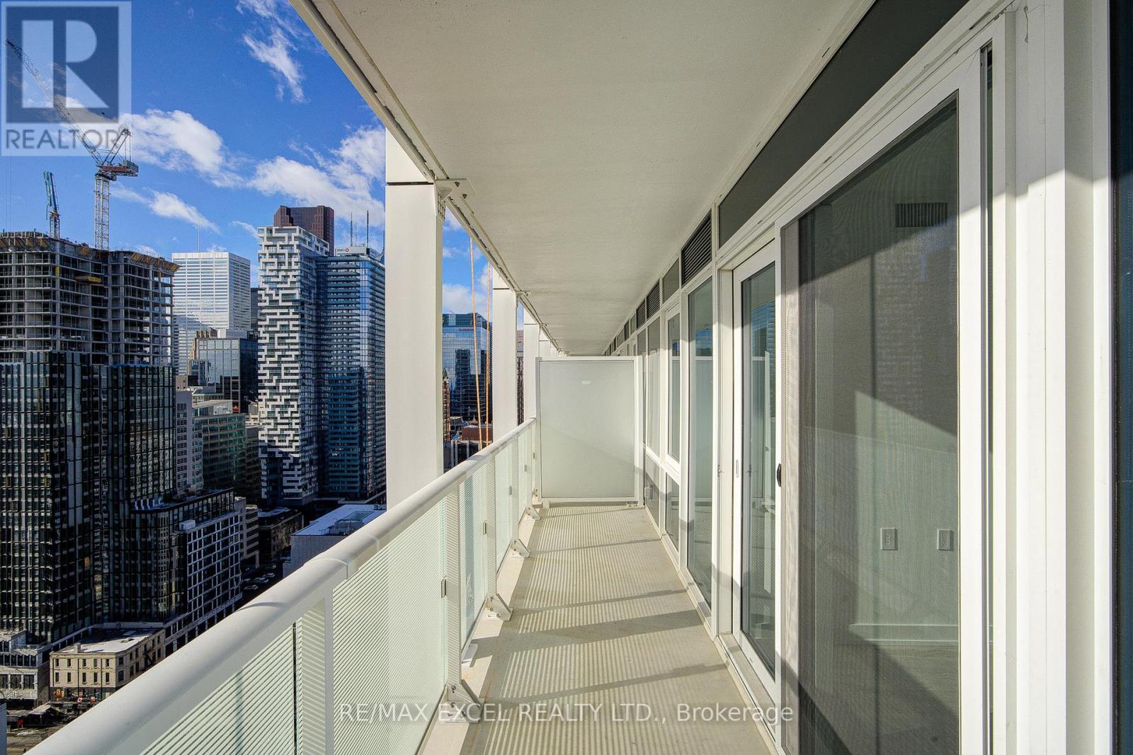 2707 - 88 Queen Street E, Toronto, Ontario  M5C 0B6 - Photo 37 - C12517304