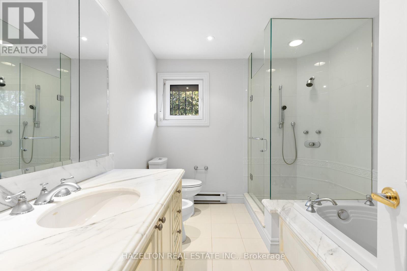 83 Ames Circle, Toronto, Ontario  M3B 3C2 - Photo 20 - C12517308