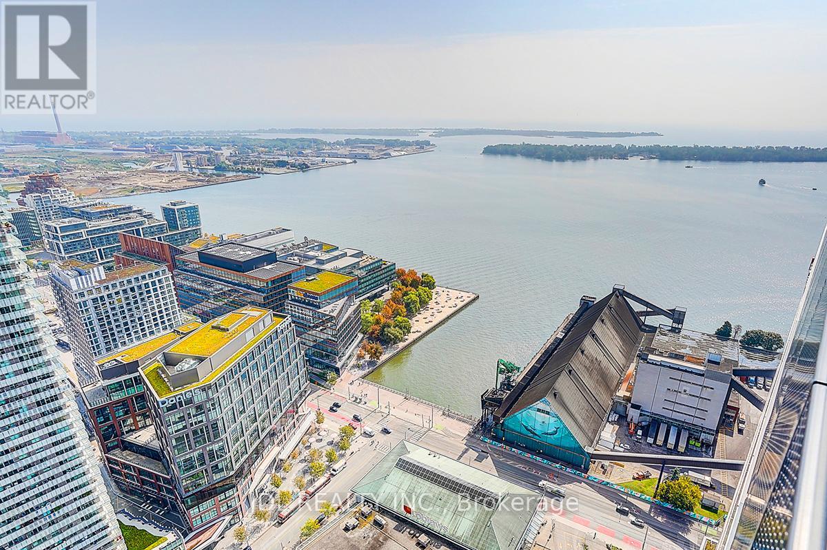 5103 - 138 Downes Street, Toronto, Ontario  M5E 0E4 - Photo 24 - C12517326