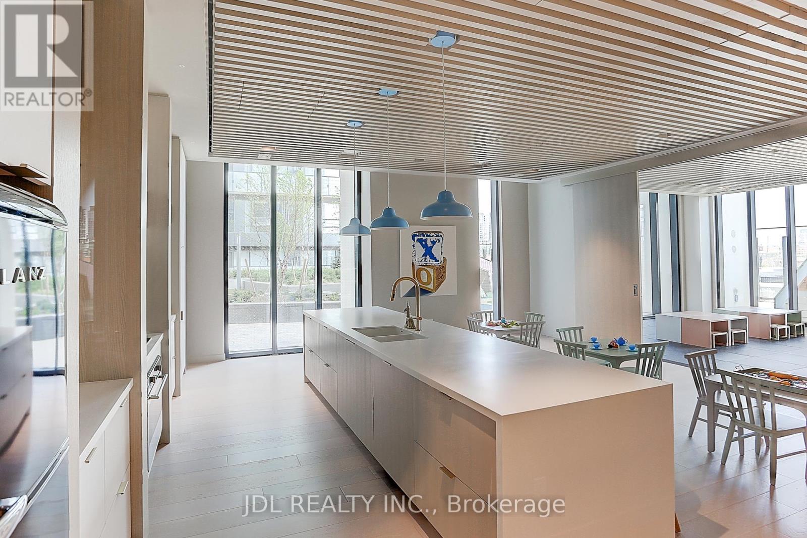 5103 - 138 Downes Street, Toronto, Ontario  M5E 0E4 - Photo 26 - C12517326