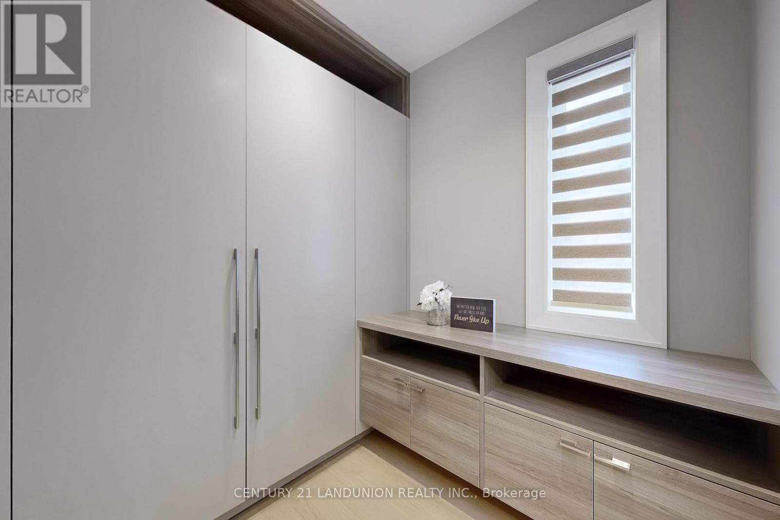 46 Elmsthorpe Avenue, Toronto, Ontario  M5P 2L7 - Photo 31 - C12517352