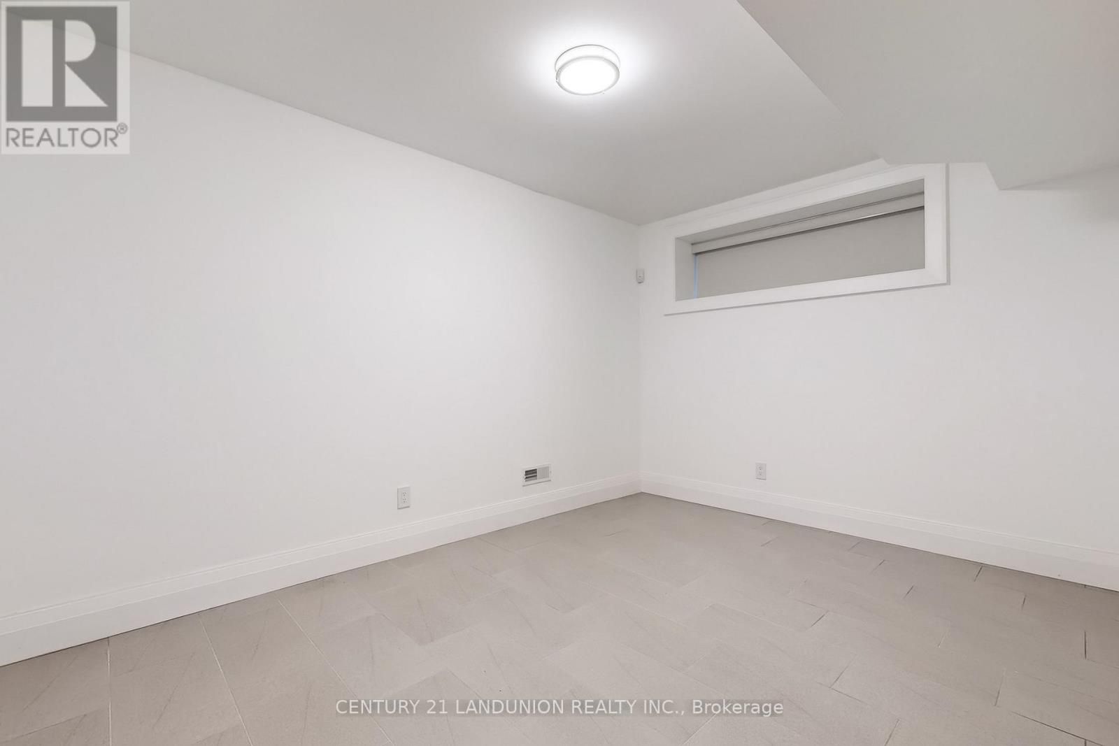 46 Elmsthorpe Avenue, Toronto, Ontario  M5P 2L7 - Photo 35 - C12517352