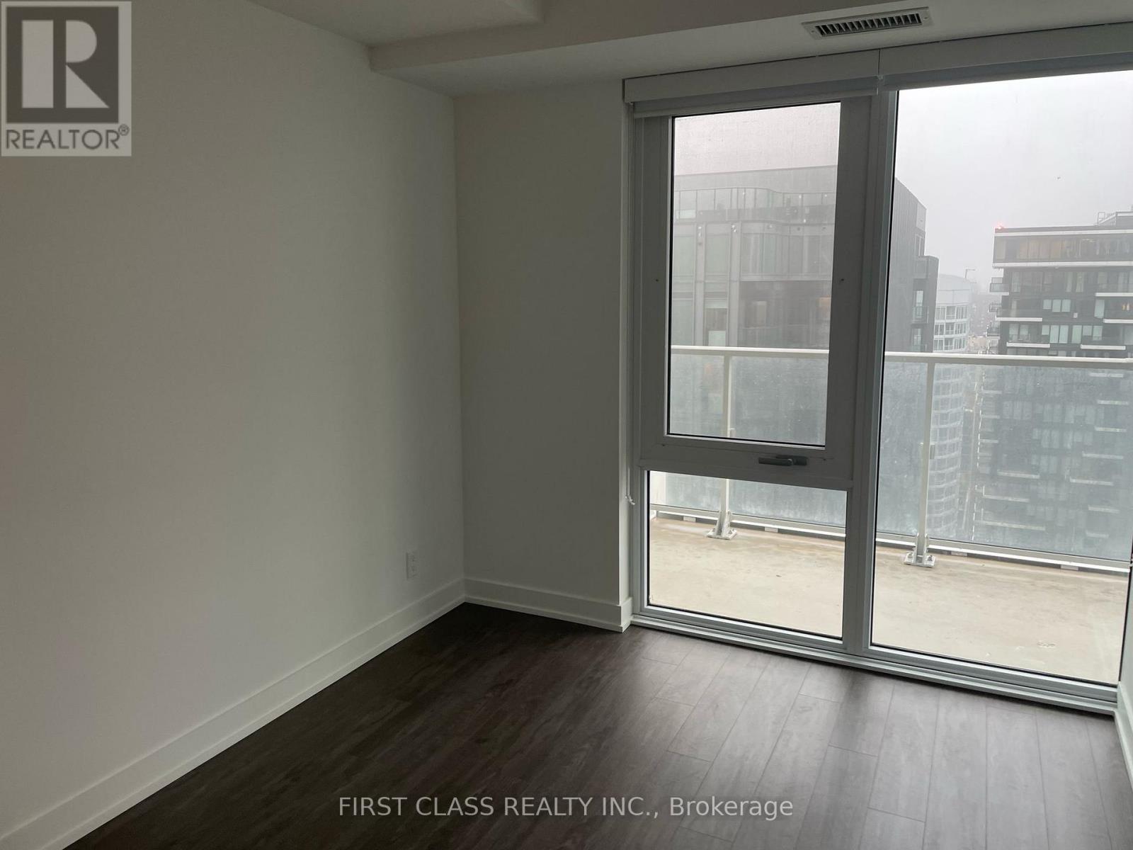 3015 - 88 Queen Street E, Toronto, Ontario  M5C 0B6 - Photo 6 - C12517458