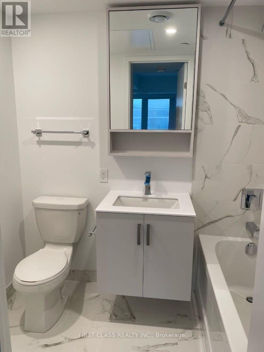 3015 - 88 Queen Street E, Toronto, Ontario  M5C 0B6 - Photo 8 - C12517458