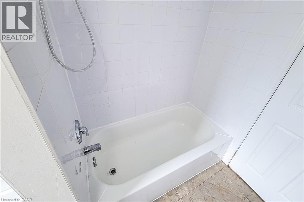 125 N Sanford Avenue N, Hamilton, Ontario  L8L 5Z4 - Photo 29 - 40786272