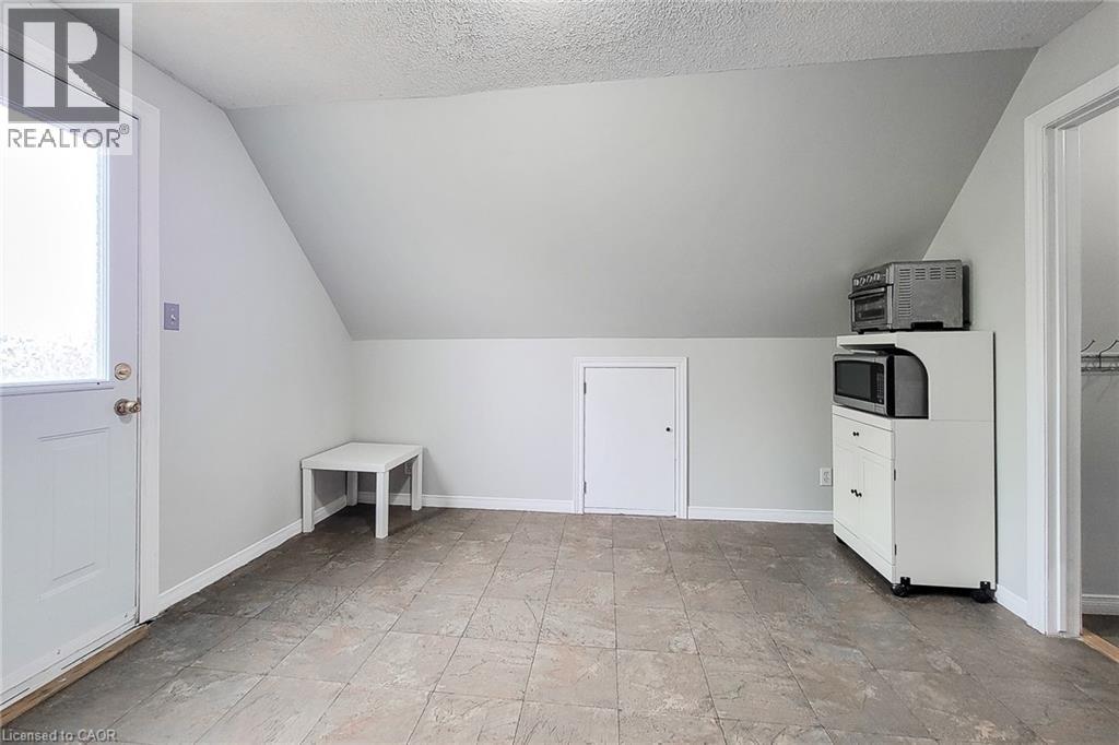 125 N Sanford Avenue N, Hamilton, Ontario  L8L 5Z4 - Photo 36 - 40786272