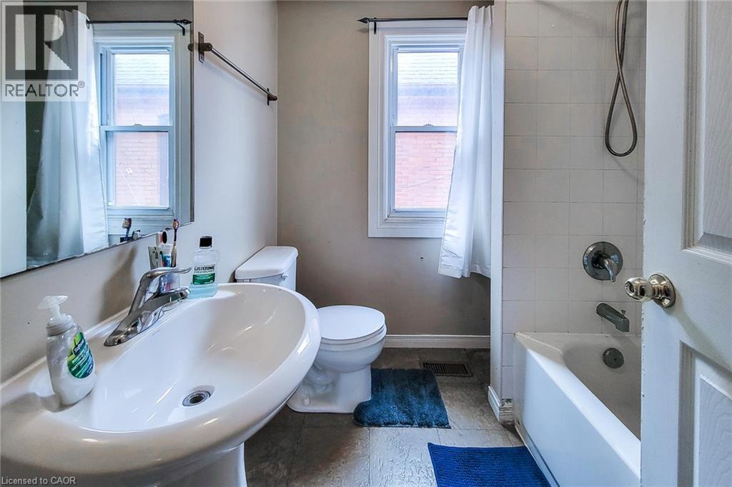 125 N Sanford Avenue N, Hamilton, Ontario  L8L 5Z4 - Photo 23 - 40786272