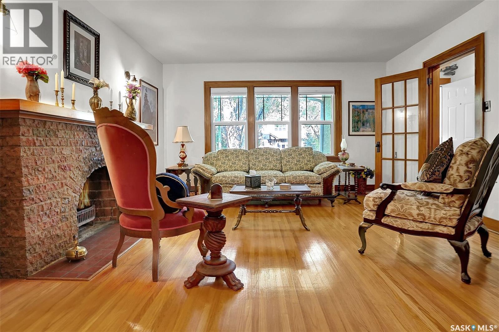 2721 Hill AVENUE, Regina, Saskatchewan