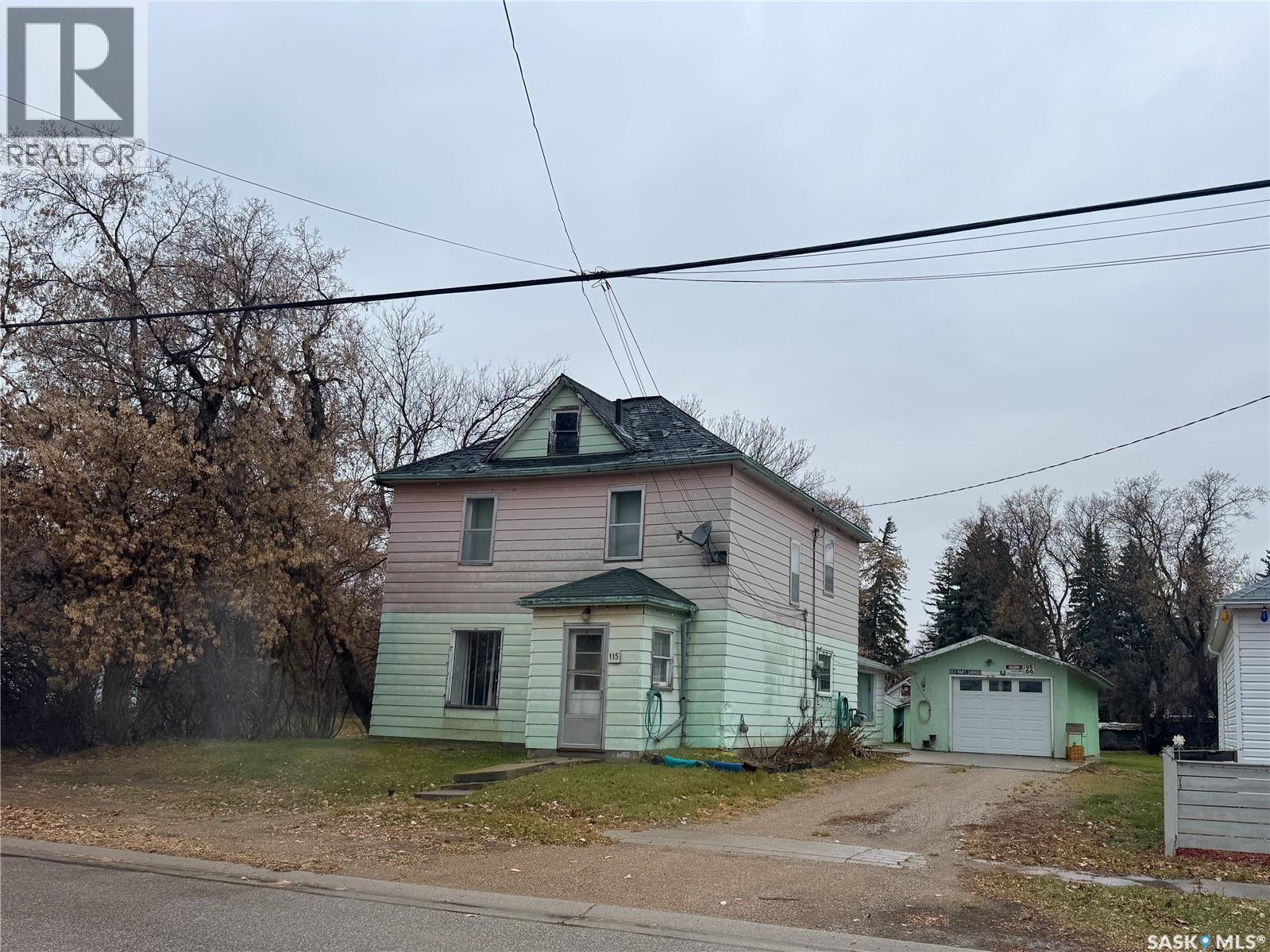 115 Dewdney STREET, Indian Head, Saskatchewan