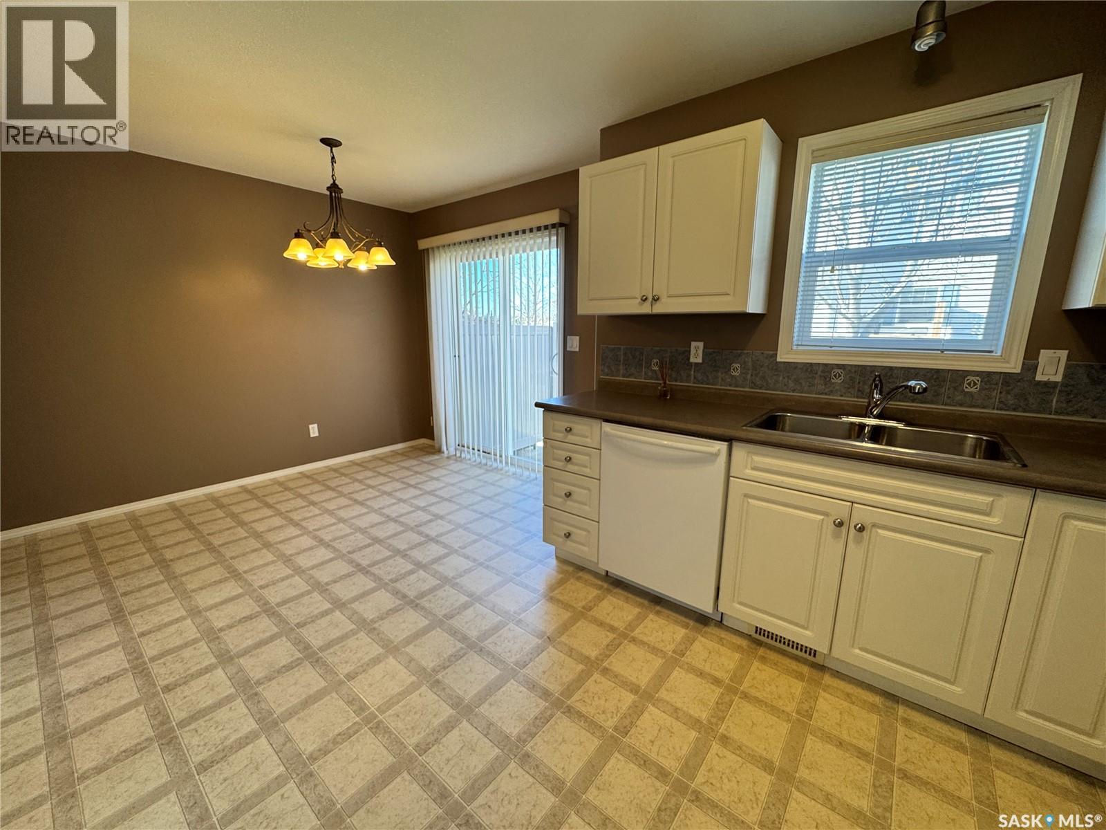 45 203 Herold Terrace, Saskatoon, Saskatchewan  S7V 1H3 - Photo 10 - SK022453