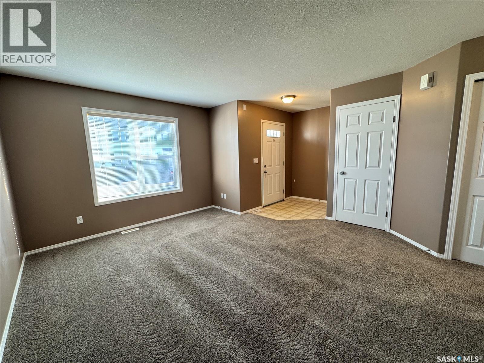 45 203 Herold Terrace, Saskatoon, Saskatchewan  S7V 1H3 - Photo 4 - SK022453