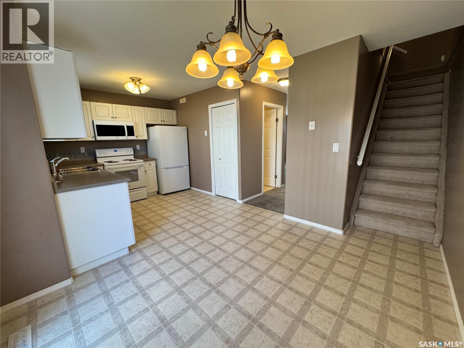 45 203 Herold Terrace, Saskatoon, Saskatchewan  S7V 1H3 - Photo 8 - SK022453
