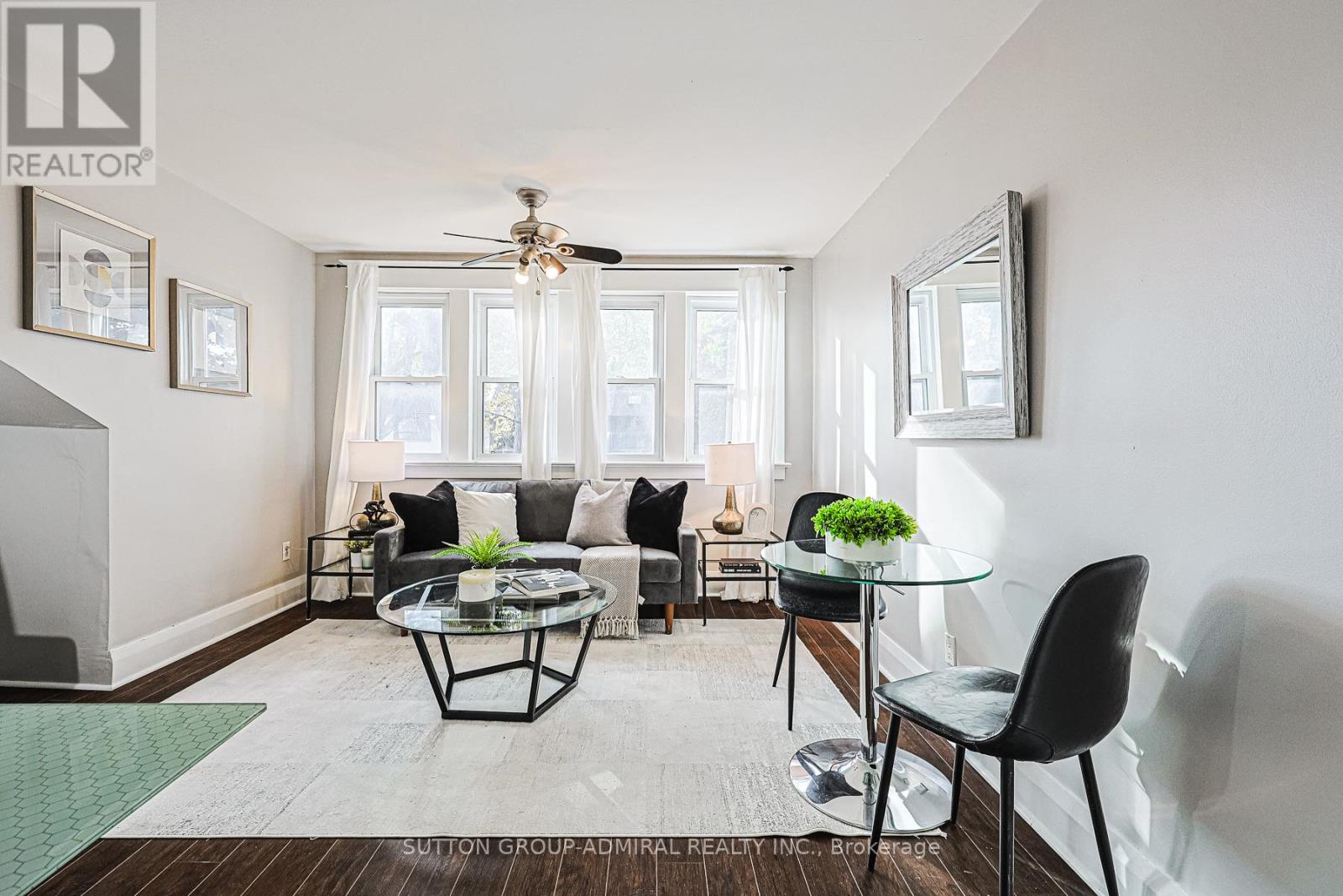 67 Gainsborough Road, Toronto, Ontario  M4L 3C1 - Photo 23 - E12517324