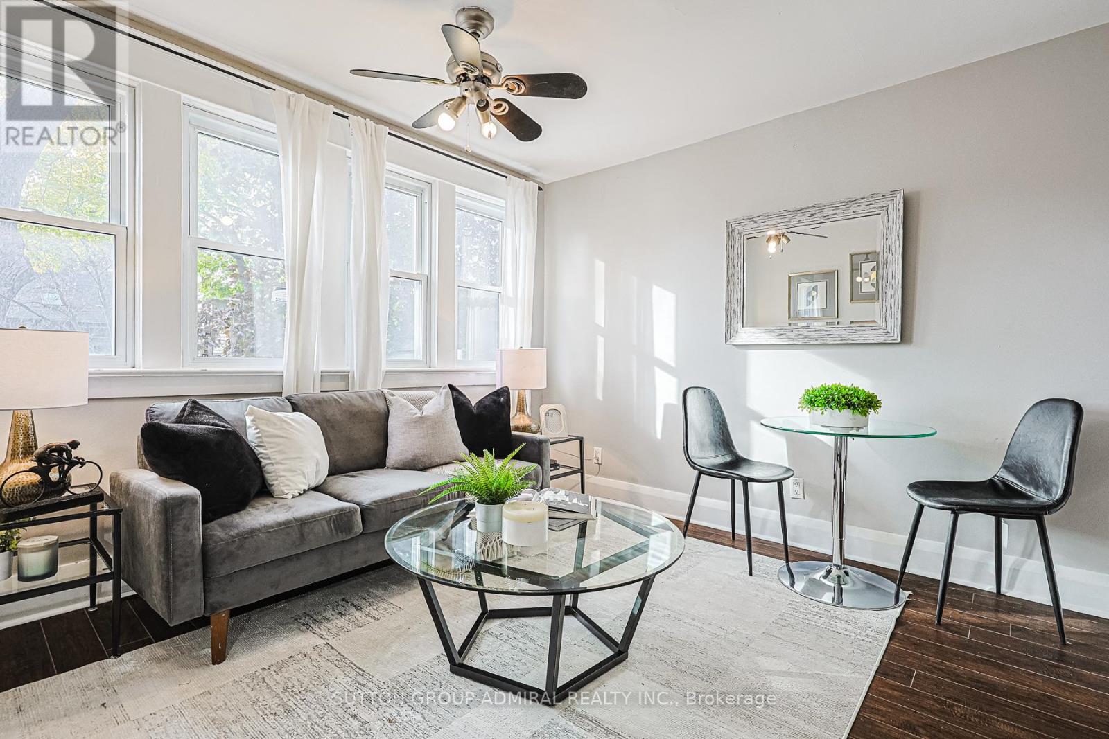 67 Gainsborough Road, Toronto, Ontario  M4L 3C1 - Photo 24 - E12517324