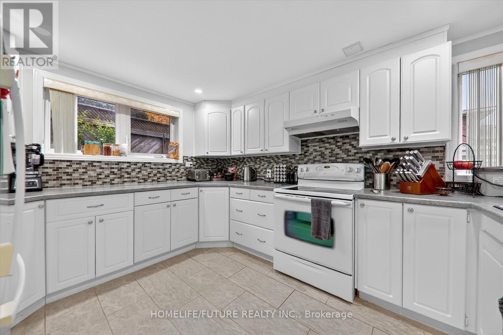 790 Ferndale Street, Oshawa, Ontario  L1J 5L7 - Photo 35 - E12517432