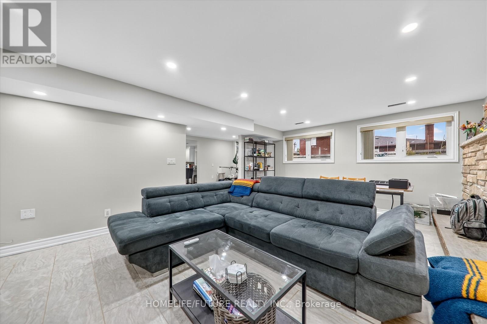 790 Ferndale Street, Oshawa, Ontario  L1J 5L7 - Photo 40 - E12517432