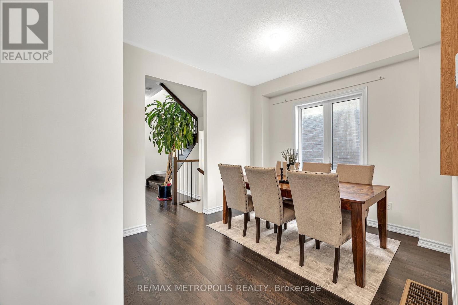 1129 Cameo Street, Pickering, Ontario  L1X 0L7 - Photo 7 - E12517468