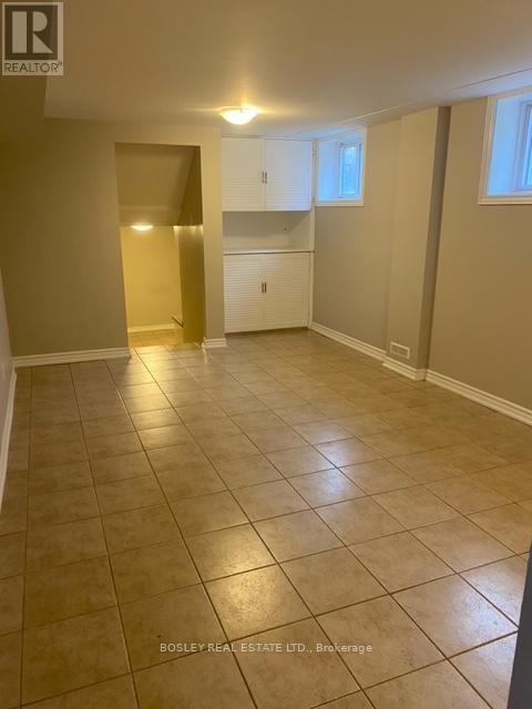 2972 Oslo Crescent, Mississauga, Ontario  L5N 1Z9 - Photo 32 - W12517052