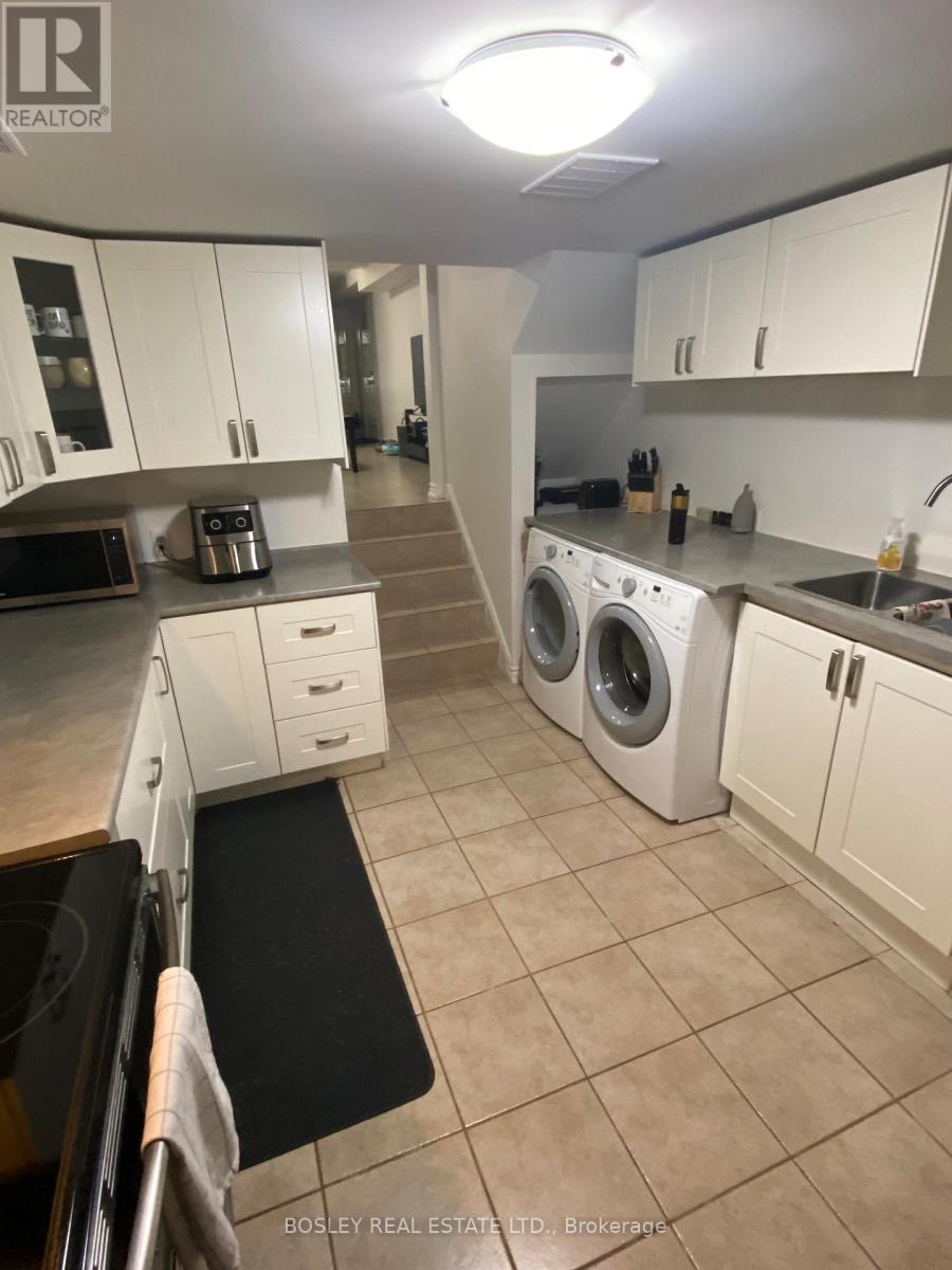 2972 Oslo Crescent, Mississauga, Ontario  L5N 1Z9 - Photo 34 - W12517052