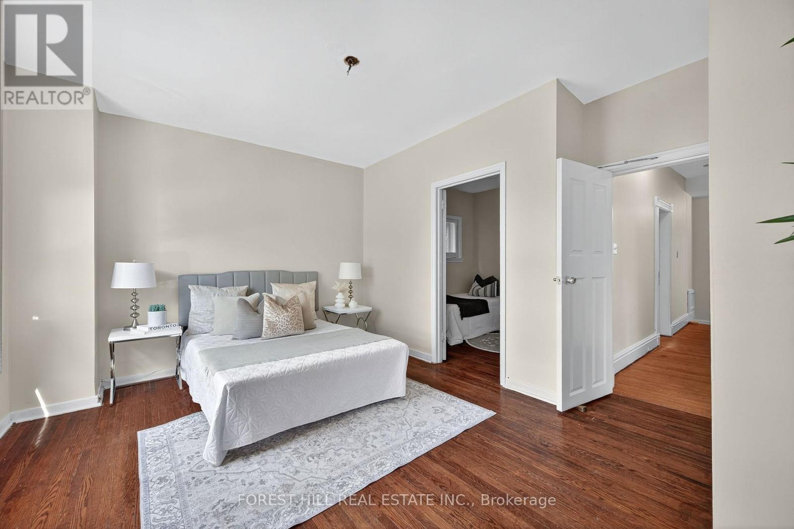 487 Clendenan Avenue, Toronto (Junction Area), Ontario  M6P 2X7 - Photo 16 - W12517082