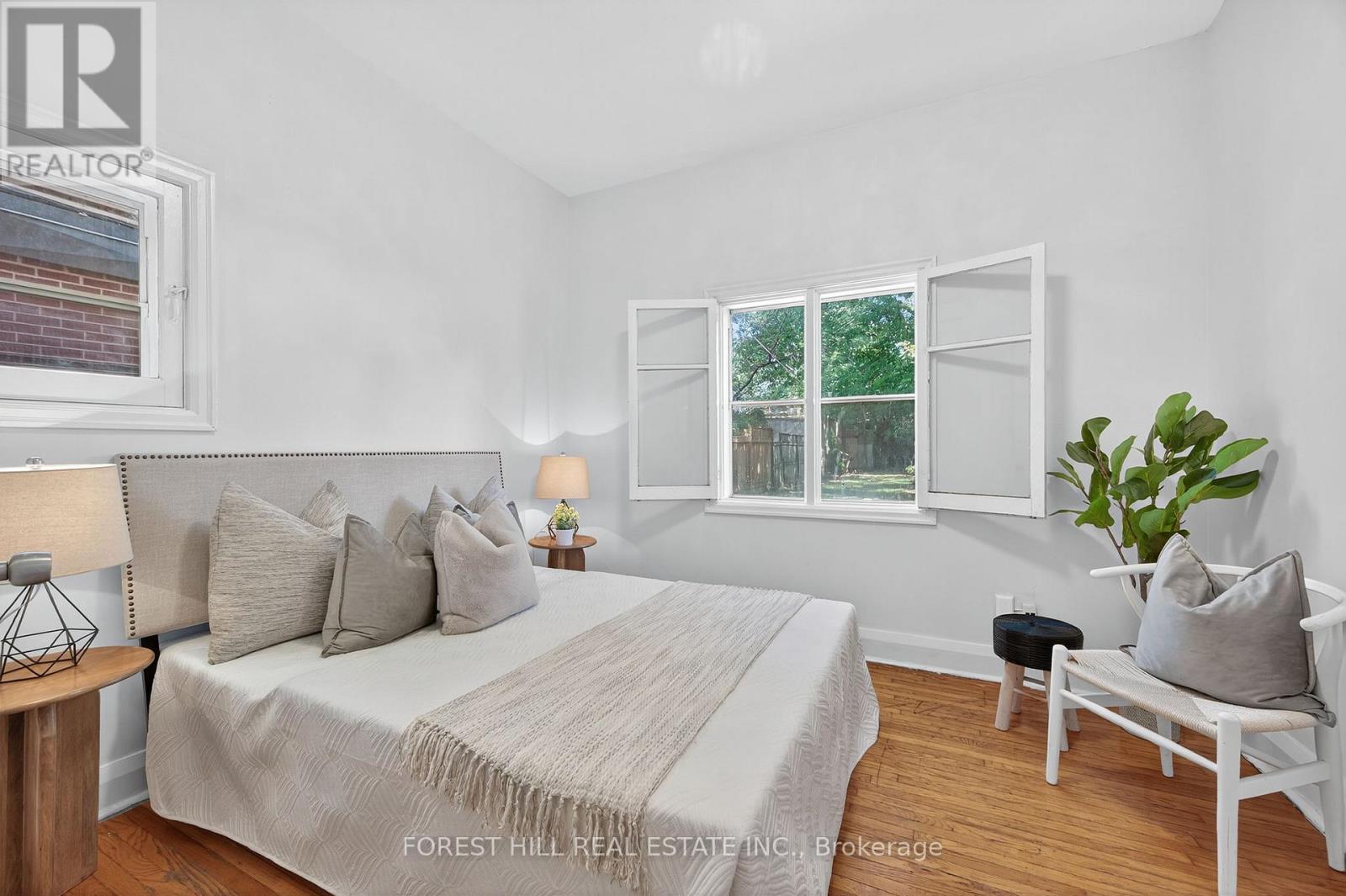 487 Clendenan Avenue, Toronto (Junction Area), Ontario  M6P 2X7 - Photo 9 - W12517082