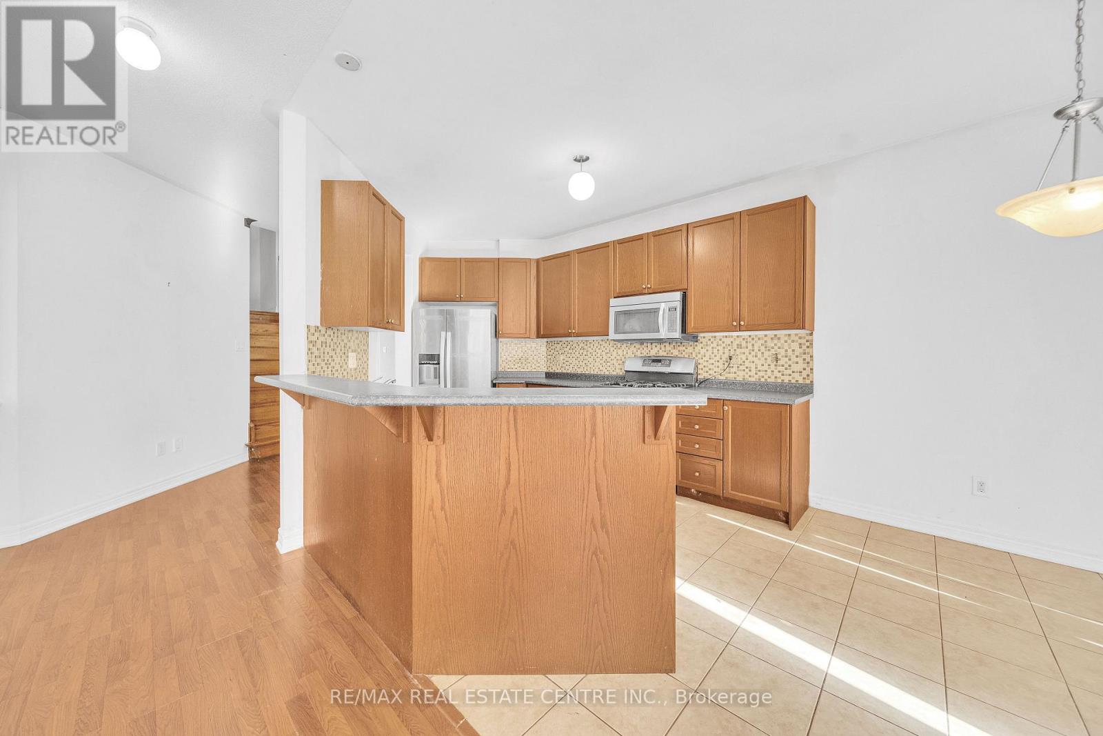 450 Tilt Point, Milton, Ontario  L9T 7Y5 - Photo 14 - W12517106