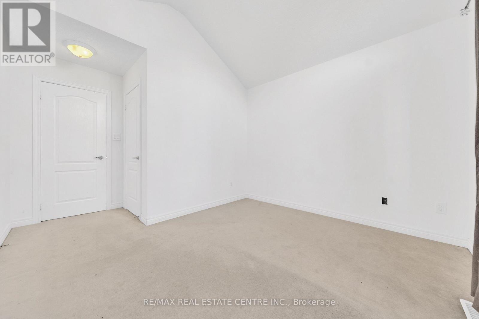 450 Tilt Point, Milton, Ontario  L9T 7Y5 - Photo 30 - W12517106