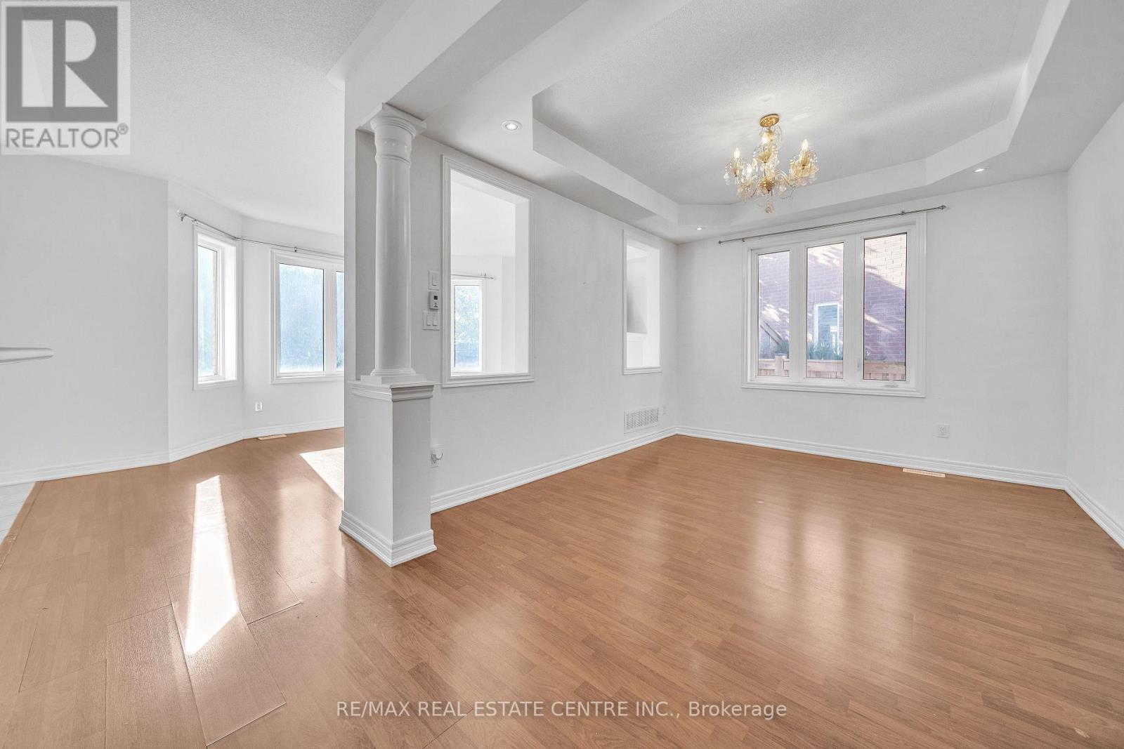 450 Tilt Point, Milton, Ontario  L9T 7Y5 - Photo 8 - W12517106