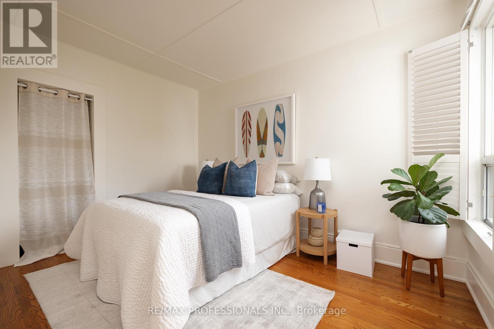 130 Westmoreland Avenue, Toronto, Ontario  M6H 2Z9 - Photo 17 - W12517108