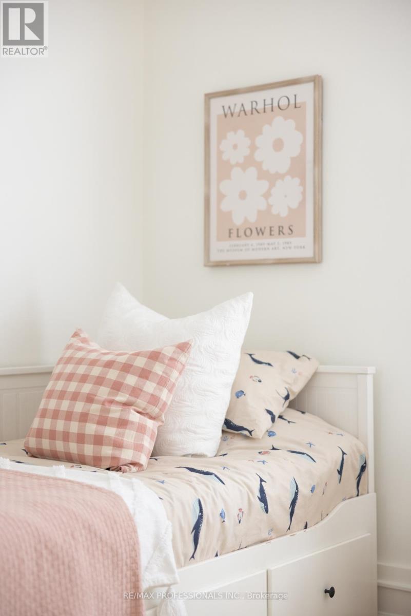 130 Westmoreland Avenue, Toronto, Ontario  M6H 2Z9 - Photo 20 - W12517108