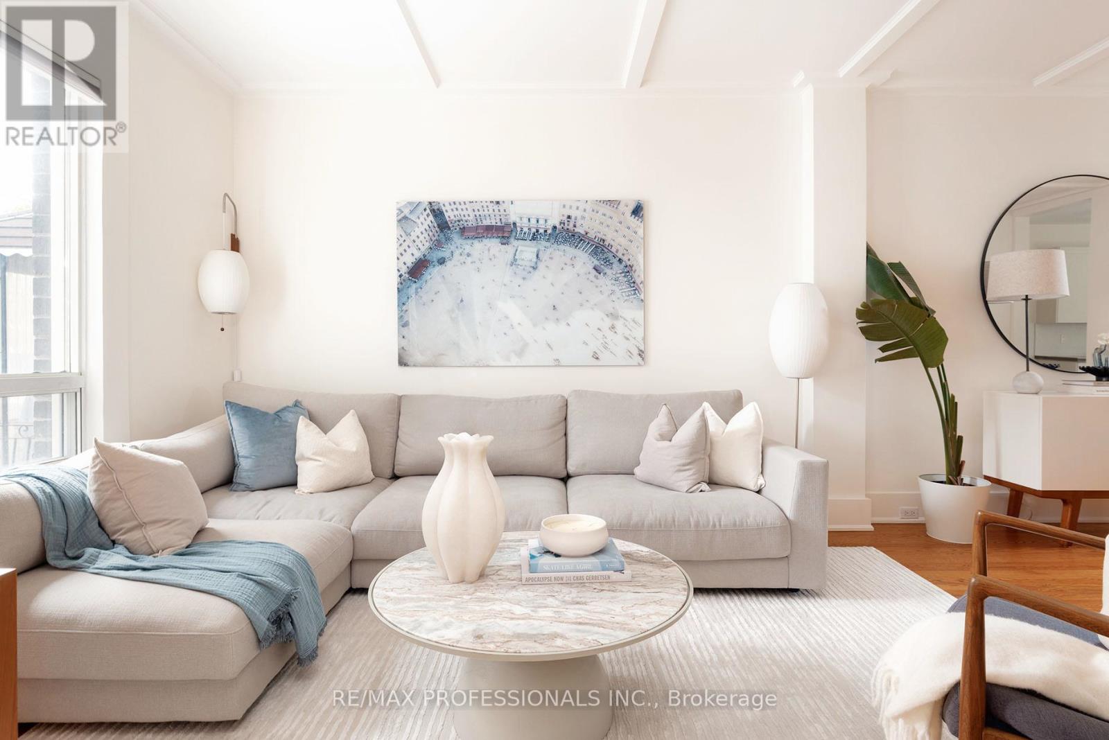 130 Westmoreland Avenue, Toronto, Ontario  M6H 2Z9 - Photo 3 - W12517108