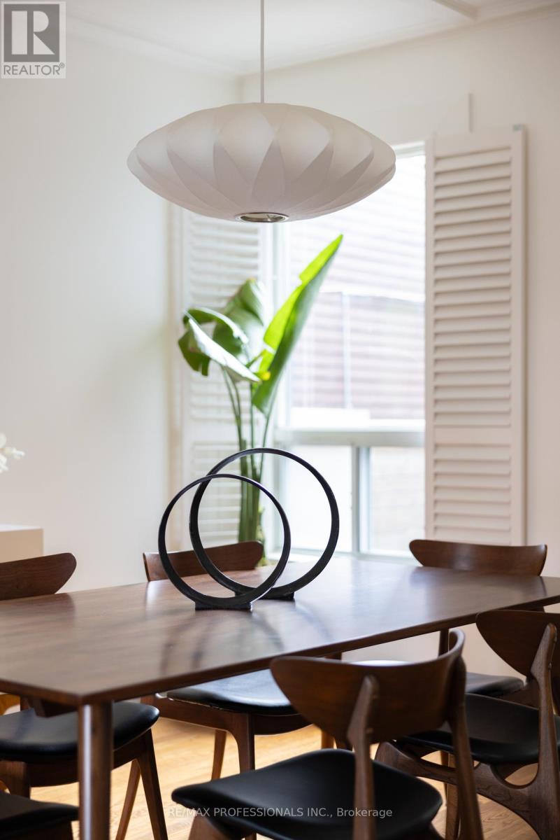 130 Westmoreland Avenue, Toronto, Ontario  M6H 2Z9 - Photo 5 - W12517108