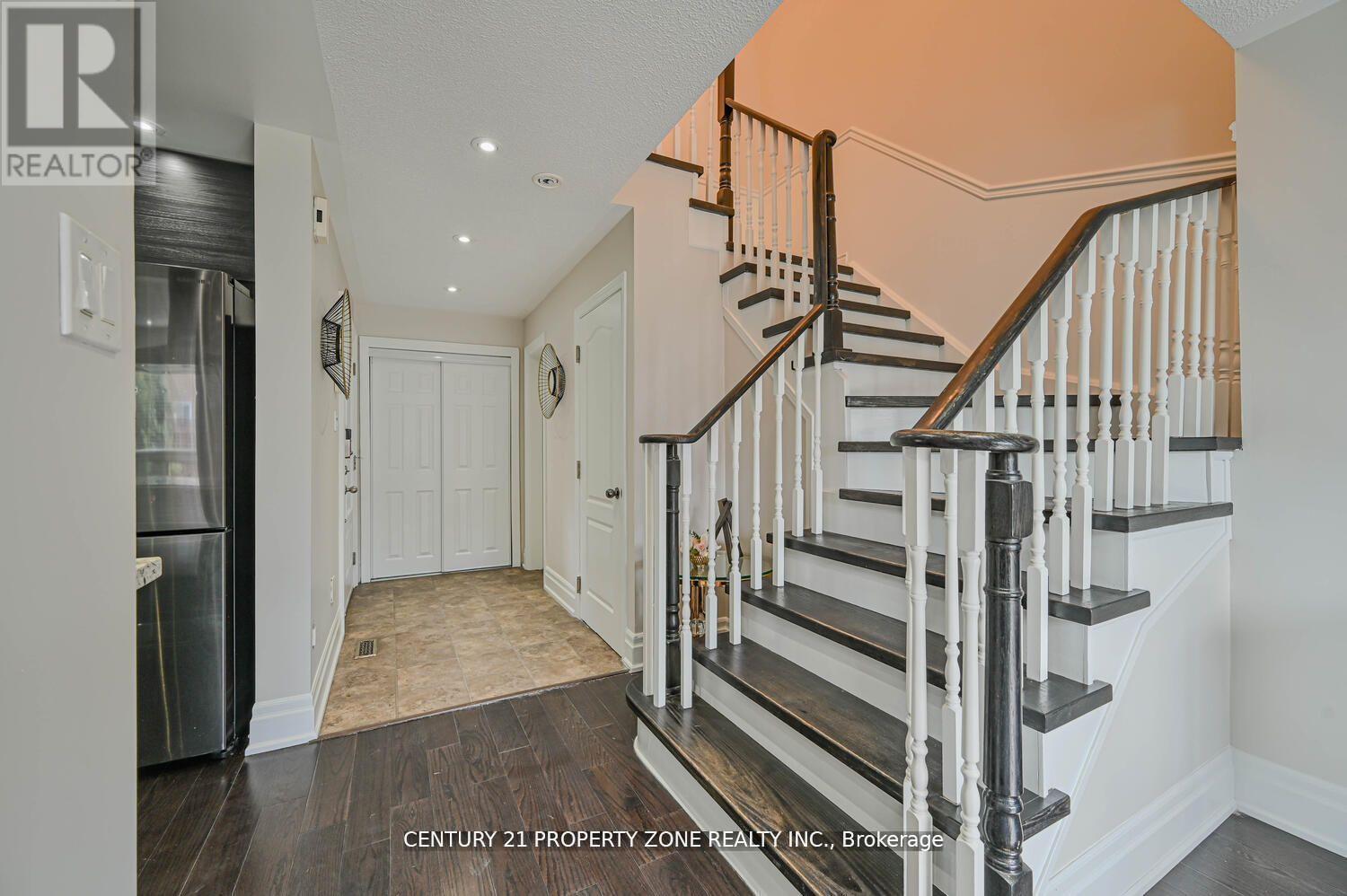 22 Lockwood Road, Brampton, Ontario  L6Y 4T7 - Photo 17 - W12517192