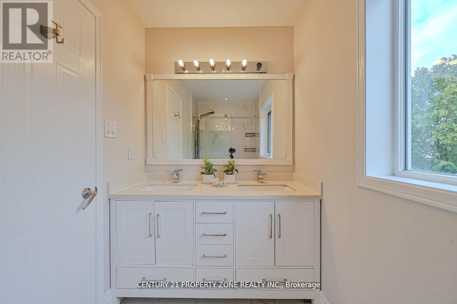 22 Lockwood Road, Brampton, Ontario  L6Y 4T7 - Photo 26 - W12517192