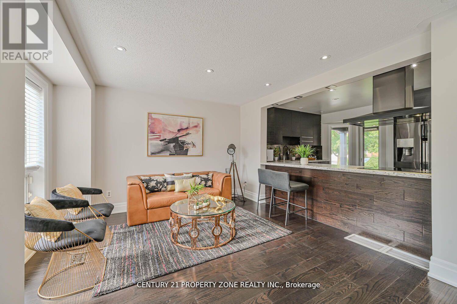 22 Lockwood Road, Brampton, Ontario  L6Y 4T7 - Photo 7 - W12517192