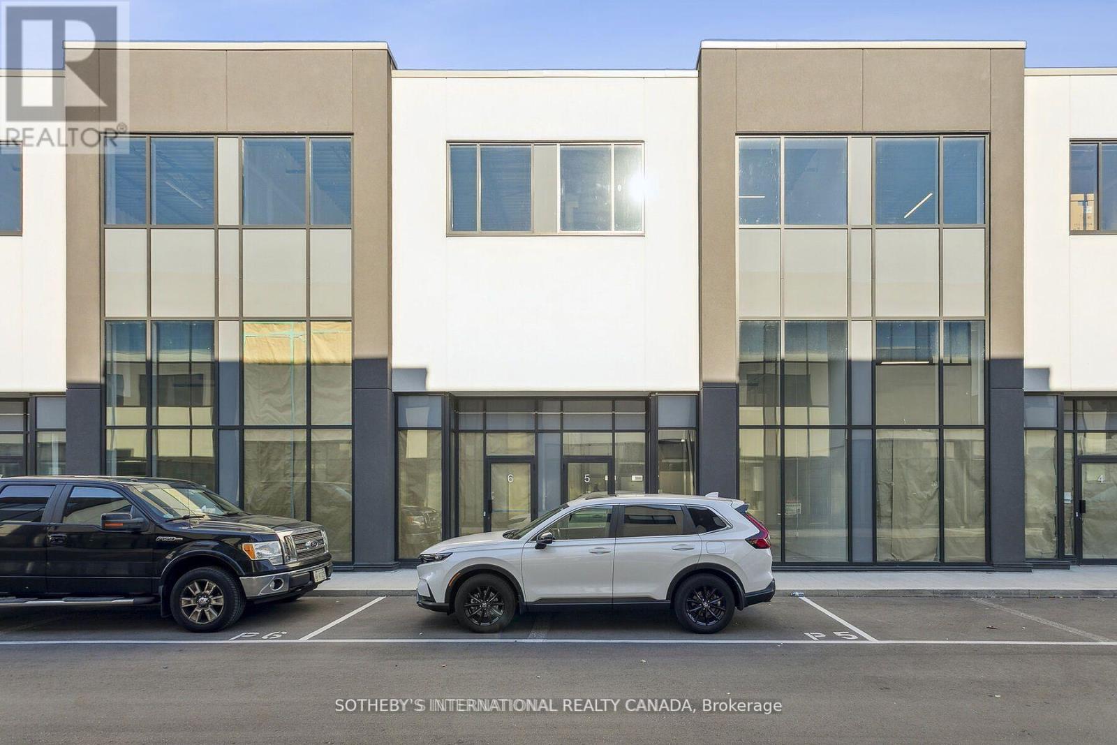 5 - 5270 Solar Drive, Mississauga, Ontario  L4W 0G7 - Photo 13 - W12517194