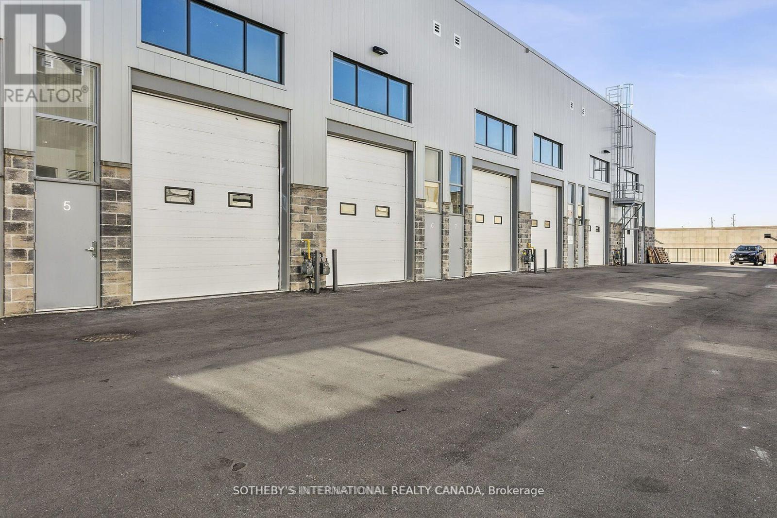 5 - 5270 Solar Drive, Mississauga, Ontario  L4W 0G7 - Photo 16 - W12517194