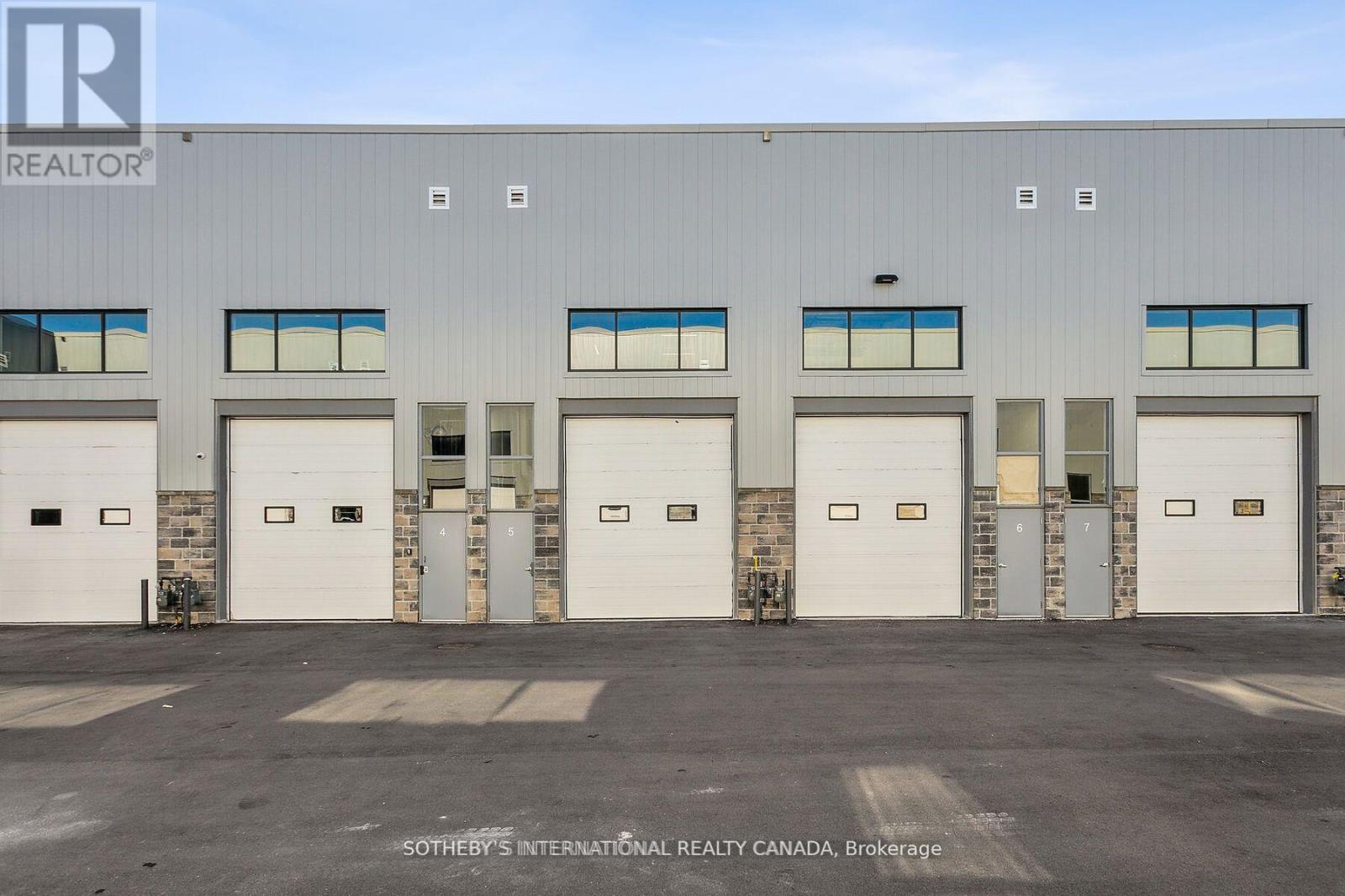 5 - 5270 Solar Drive, Mississauga, Ontario  L4W 0G7 - Photo 17 - W12517194