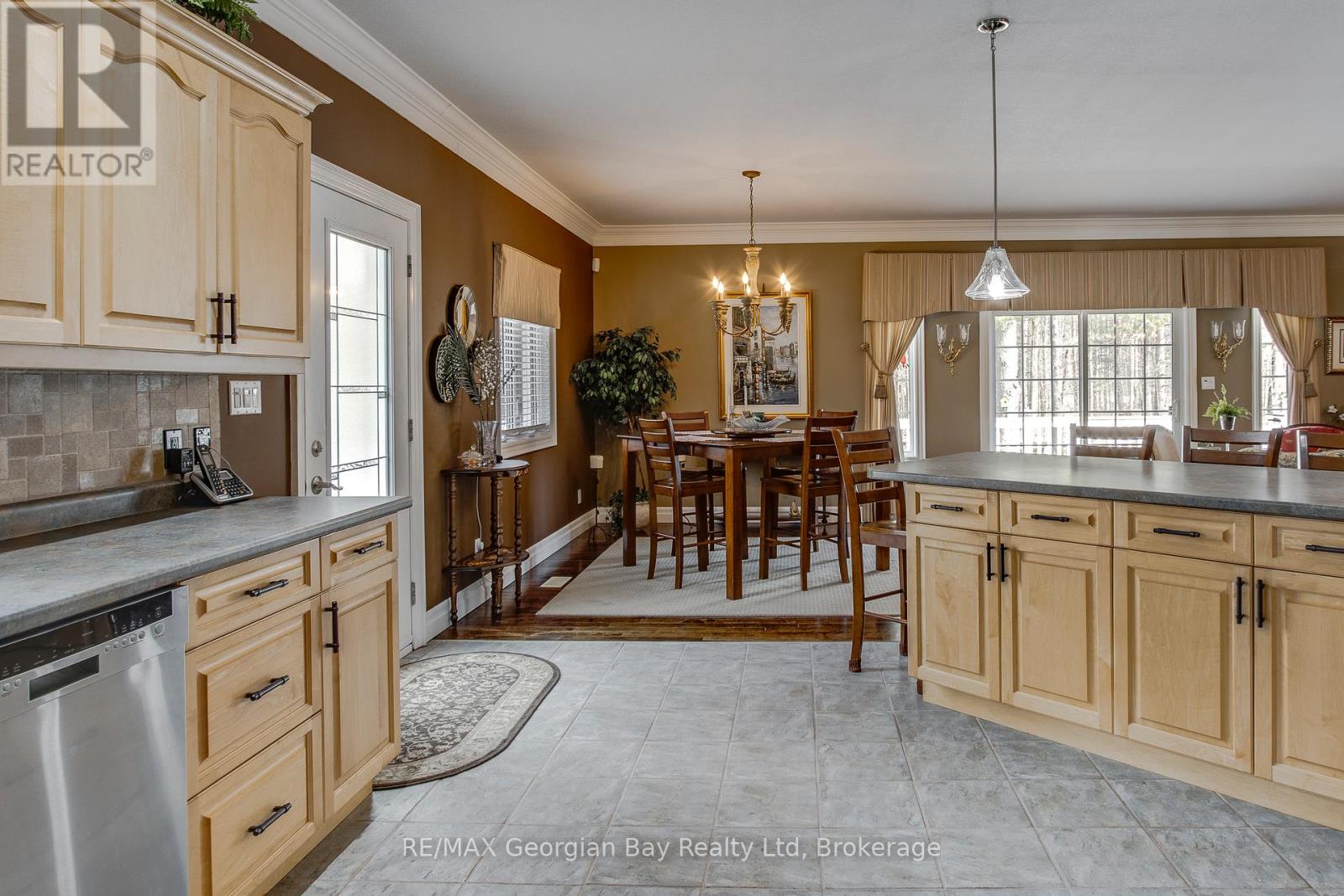 65 Mourning Dove Trail, Tiny, Ontario L0L 2J0 - Photo 10 - S12363450