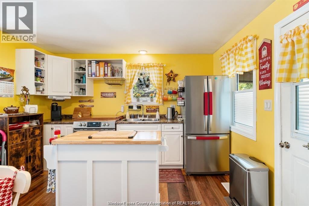 694 Orchard Avenue, Sarnia, Ontario N8N 2X2 - Photo 12 - 25028226