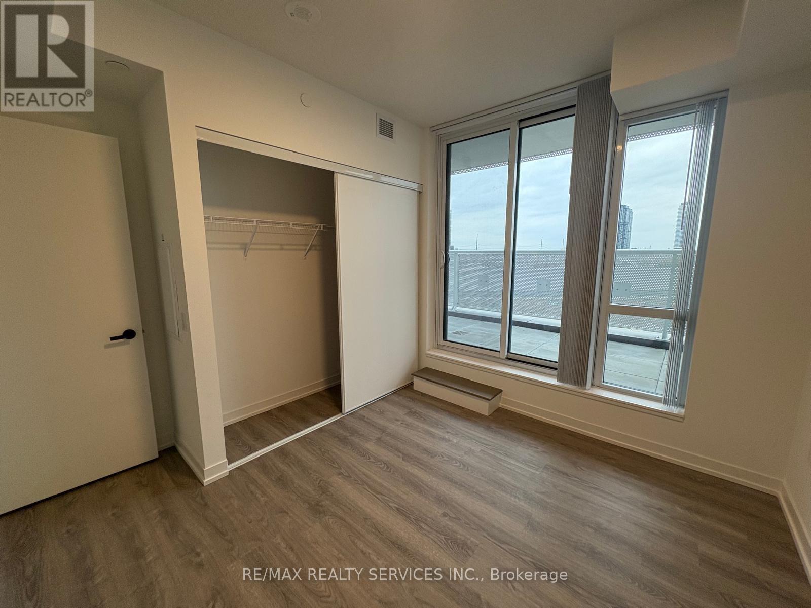 509 - 8 Interchange Way, Vaughan, Ontario  L4K 5Z7 - Photo 25 - N12517378