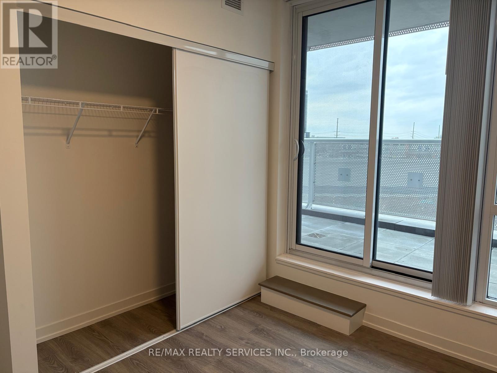 509 - 8 Interchange Way, Vaughan, Ontario  L4K 5Z7 - Photo 26 - N12517378